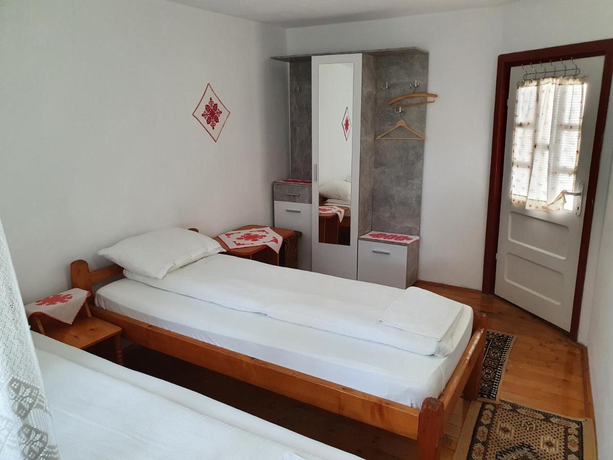 Bed and Breakfast Rozsa Panzio Rimetea Esterno foto